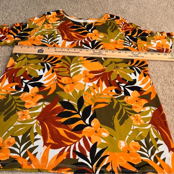 Ruby Rd. Multicolor Floral Top. Size L - Picture 8 of 12